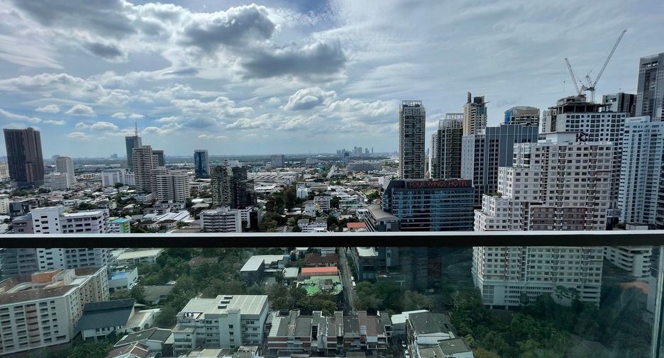 ขาย 3 ห้องนอน คอนโด ใน คลองเตย, กรุงเทพฯ