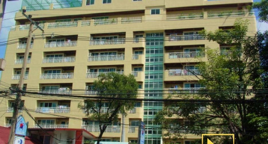 For rent 2 bedrooms apartment in Watthana, Bangkok
