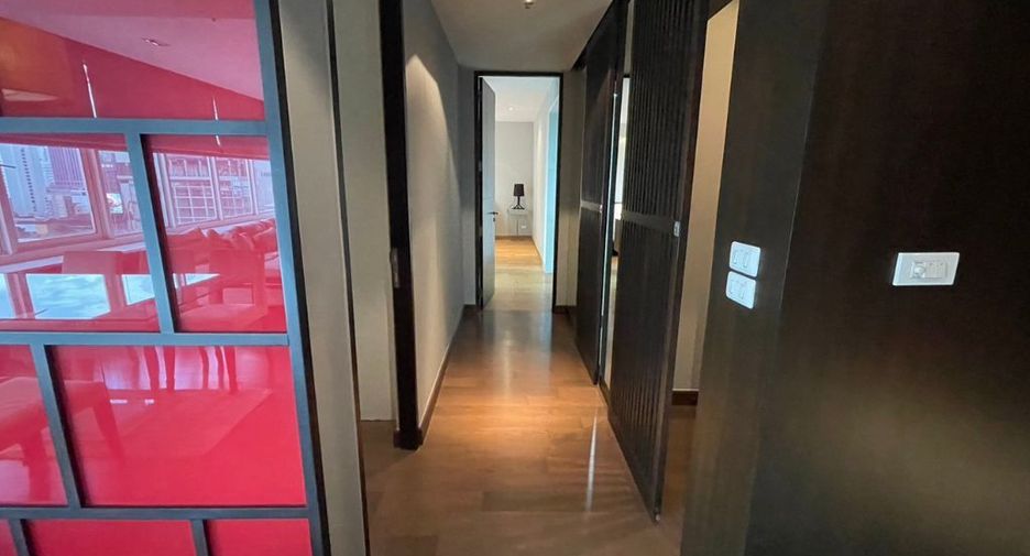 For rent and for sale 3 bedrooms condo in Khlong Toei, Bangkok