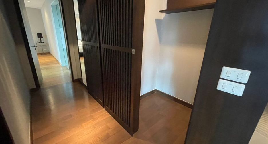 For rent and for sale 3 bedrooms condo in Khlong Toei, Bangkok