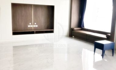 For rent 3 Beds condo in Pathum Wan, Bangkok