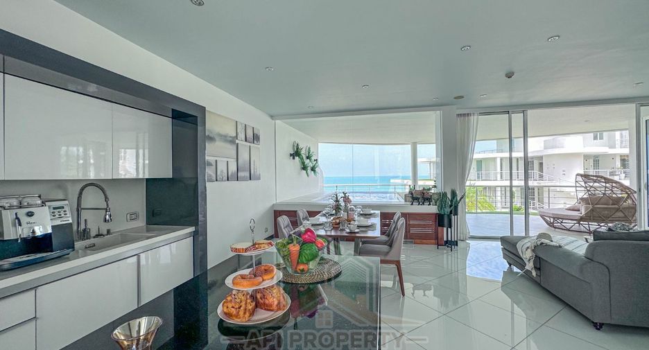 Condo en venta de 2 habitaciones en Sattahip, Chonburi