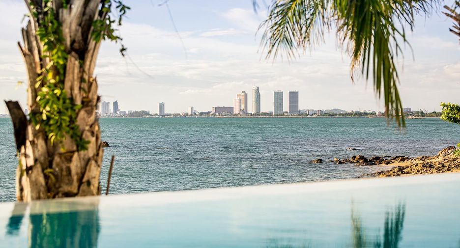 Condo en venta de 2 habitaciones en Sattahip, Chonburi
