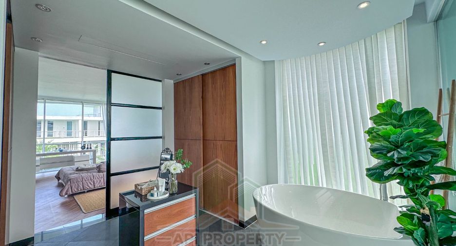 Condo en venta de 2 habitaciones en Sattahip, Chonburi