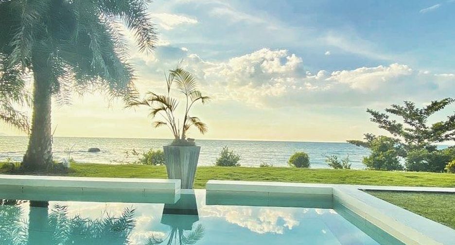 Condo en venta de 2 habitaciones en Sattahip, Chonburi