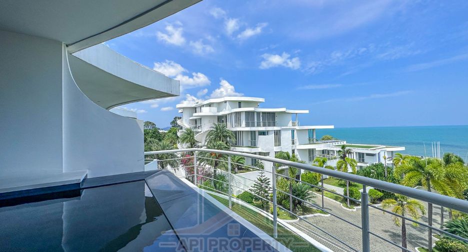 Condo en venta de 2 habitaciones en Sattahip, Chonburi