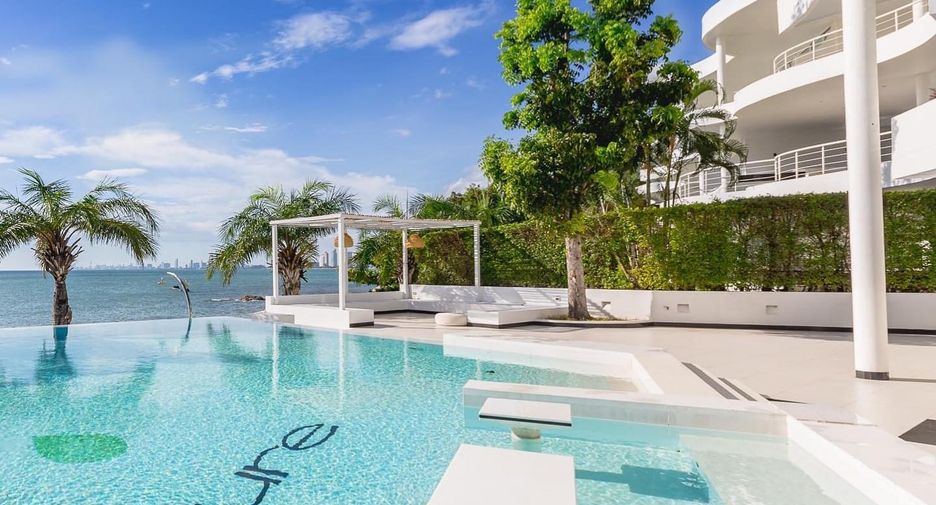 Condo en venta de 2 habitaciones en Sattahip, Chonburi