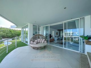 For sale 2 bedrooms condo in Na Jomtien, Pattaya
