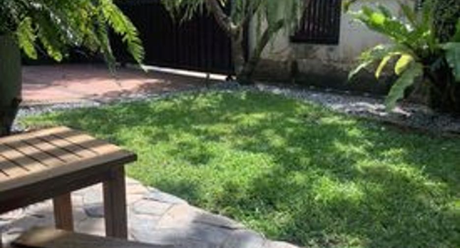 Casa en alquiler de 3 habitaciones en Mueang Samut Prakan, Samut Prakan
