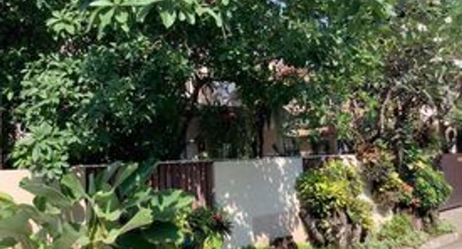 Casa en alquiler de 3 habitaciones en Mueang Samut Prakan, Samut Prakan