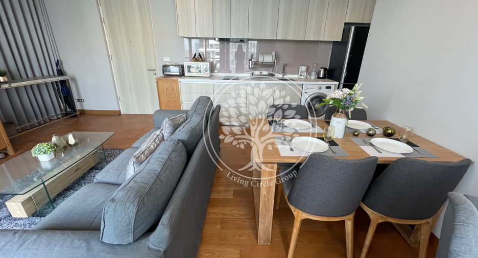 For rent 2 bedrooms condo in Khlong Toei, Bangkok