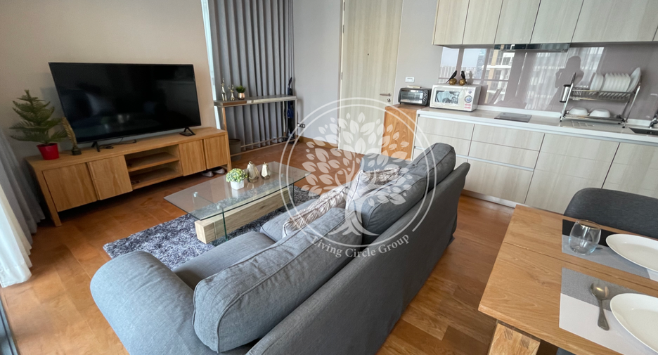 For rent 2 bedrooms condo in Khlong Toei, Bangkok