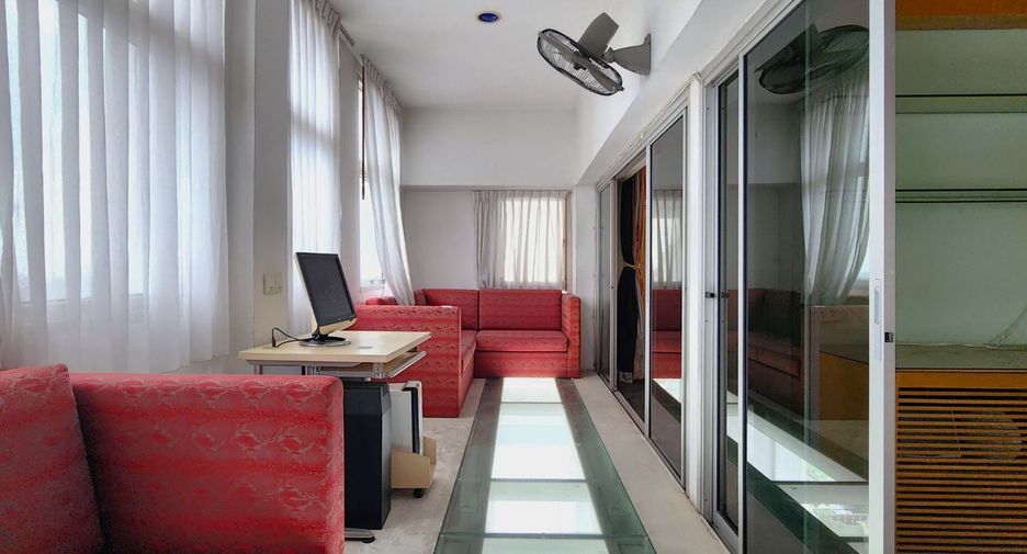 Wohnung zum Kauf mit 4 Zimmer in Sathon, Bangkok