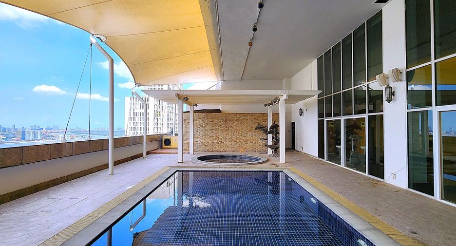 Wohnung zum Kauf mit 4 Zimmer in Sathon, Bangkok