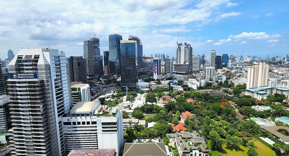 Wohnung zum Kauf mit 4 Zimmer in Sathon, Bangkok