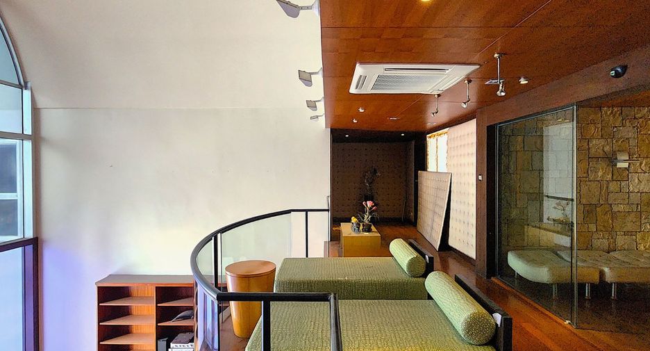Wohnung zum Kauf mit 4 Zimmer in Sathon, Bangkok