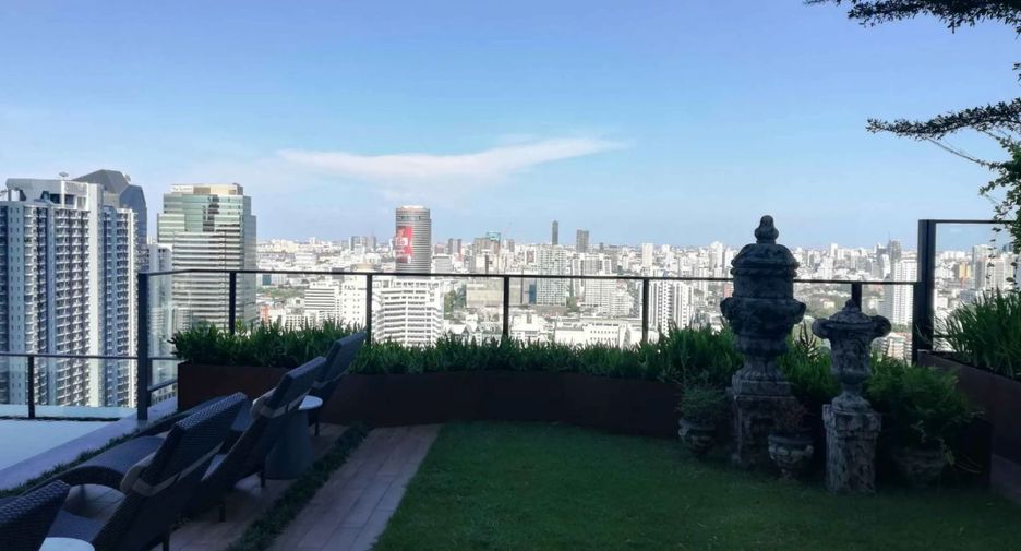 For rent そして for sale 2 ベッドルーム condo in Watthana, Bangkok