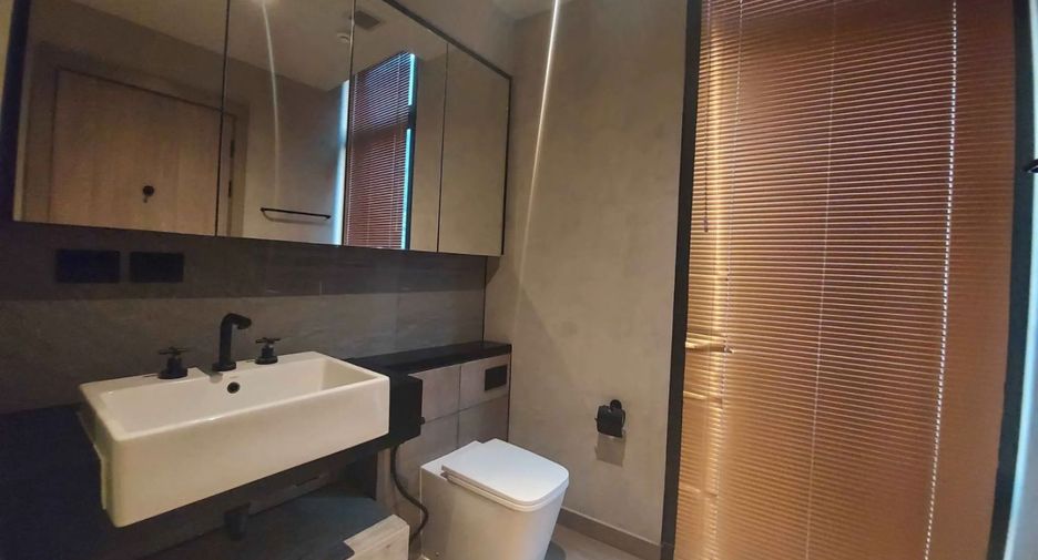 For rent そして for sale 2 ベッドルーム condo in Watthana, Bangkok