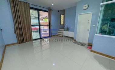 Reihenhaus zum Kauf mit 4 Zimmer in Bang Bua Thong, Nonthaburi