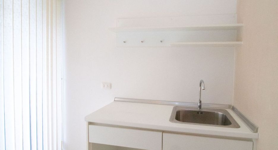 For sale 2 bedrooms condo in Khlong Luang, Pathum Thani