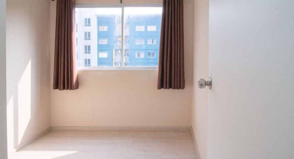 For sale 2 bedrooms condo in Khlong Luang, Pathum Thani