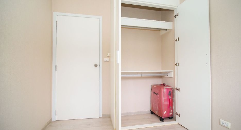 For sale 2 bedrooms condo in Khlong Luang, Pathum Thani