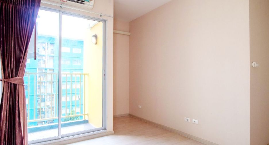 For sale 2 bedrooms condo in Khlong Luang, Pathum Thani