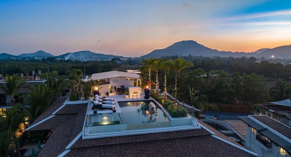 For sale 4 bedrooms condo in Mueang Phuket, Phuket
