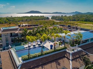 For sale 4 Beds condo in Mueang Phuket, Phuket