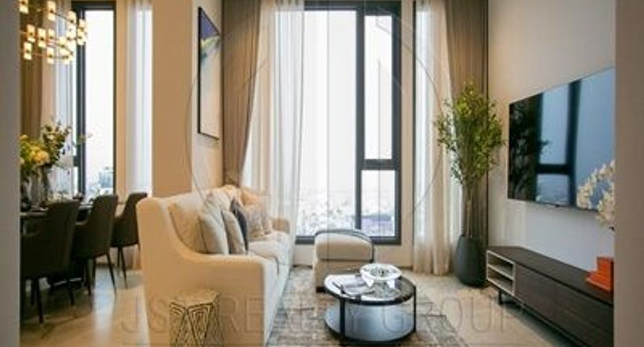For rent 3 bedrooms condo in Yan Nawa, Bangkok