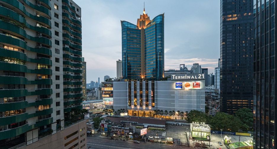 For rent 2 bedrooms condo in Khlong Toei, Bangkok