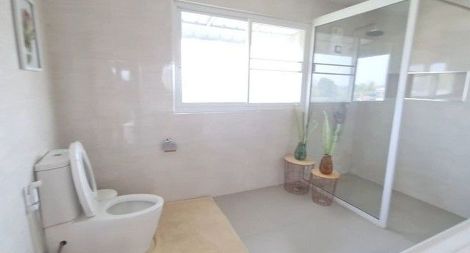 For sale 38 bedrooms apartment in Mueang Chiang Mai, Chiang Mai
