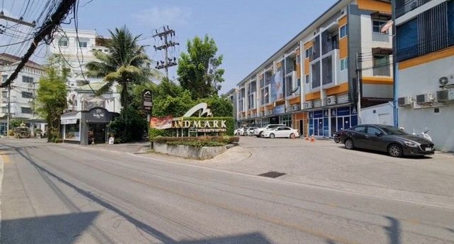 For sale 38 bedrooms apartment in Mueang Chiang Mai, Chiang Mai