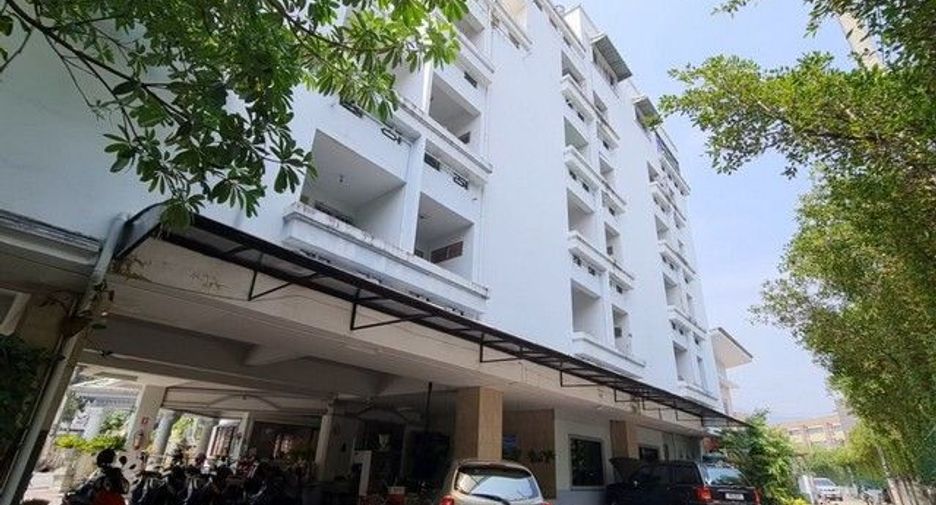 For sale 38 bedrooms apartment in Mueang Chiang Mai, Chiang Mai