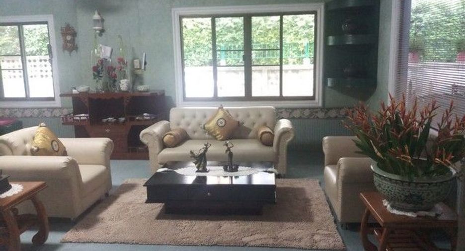 For sale 38 bedrooms apartment in Mueang Chiang Mai, Chiang Mai