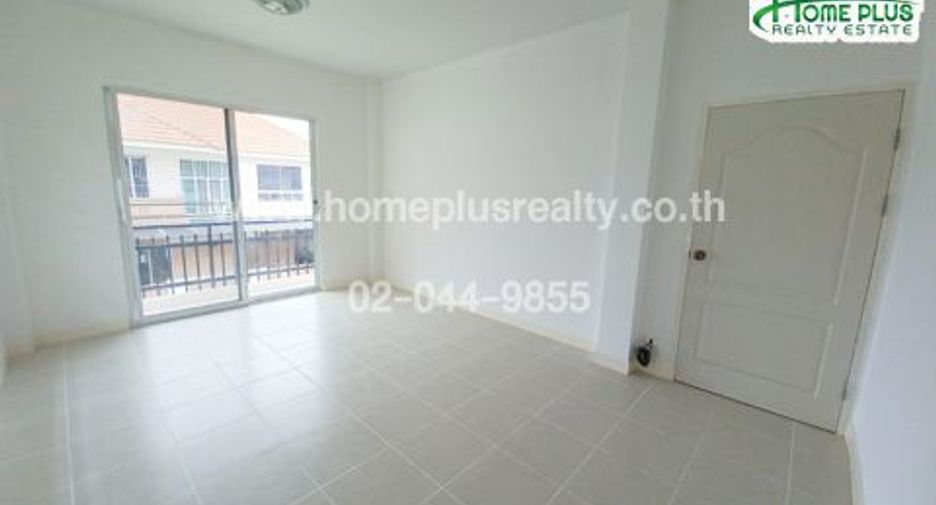 For sale 3 bedrooms house in Khlong Sam Wa, Bangkok
