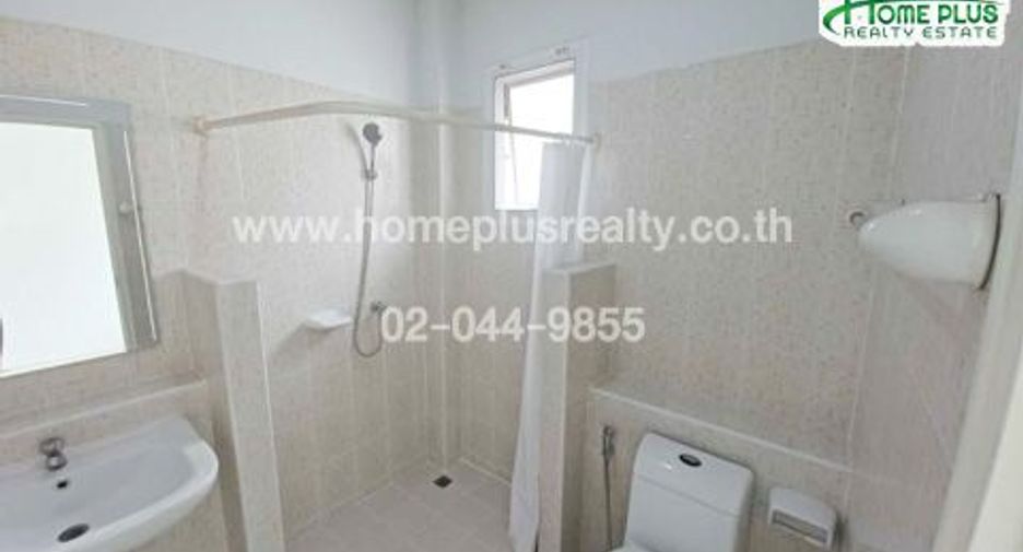 For sale 3 bedrooms house in Khlong Sam Wa, Bangkok