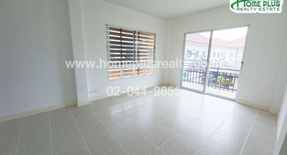 For sale 3 bedrooms house in Khlong Sam Wa, Bangkok