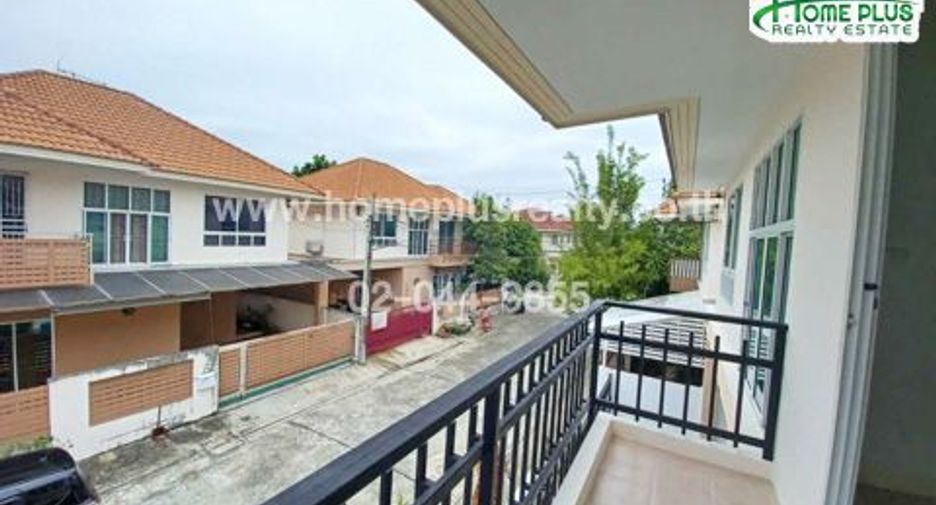 For sale 3 bedrooms house in Khlong Sam Wa, Bangkok