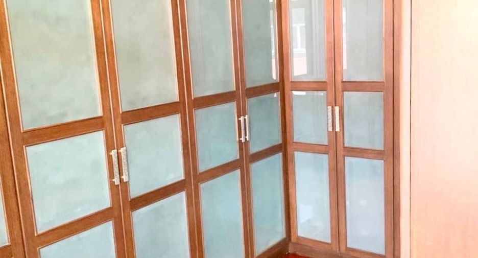 For rent 4 bedrooms house in Khlong Toei, Bangkok