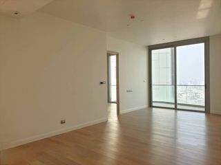 For sale 3 bedrooms condo in Khlong San, Bangkok