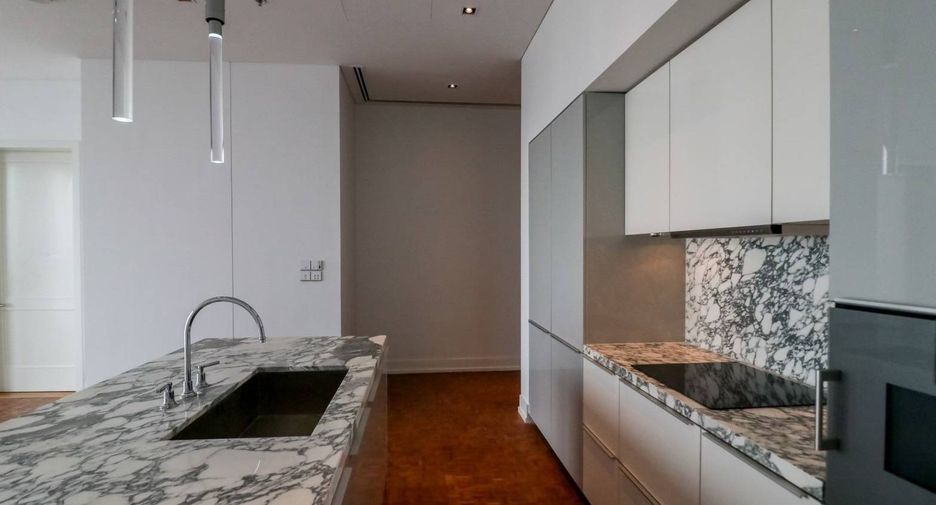 Wohnung zur Miete mit 2 Zimmer in Sathon, Bangkok