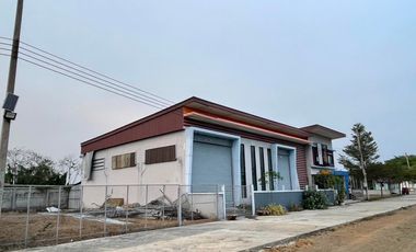 For sale 8 bed warehouse in Nong Suea, Pathum Thani