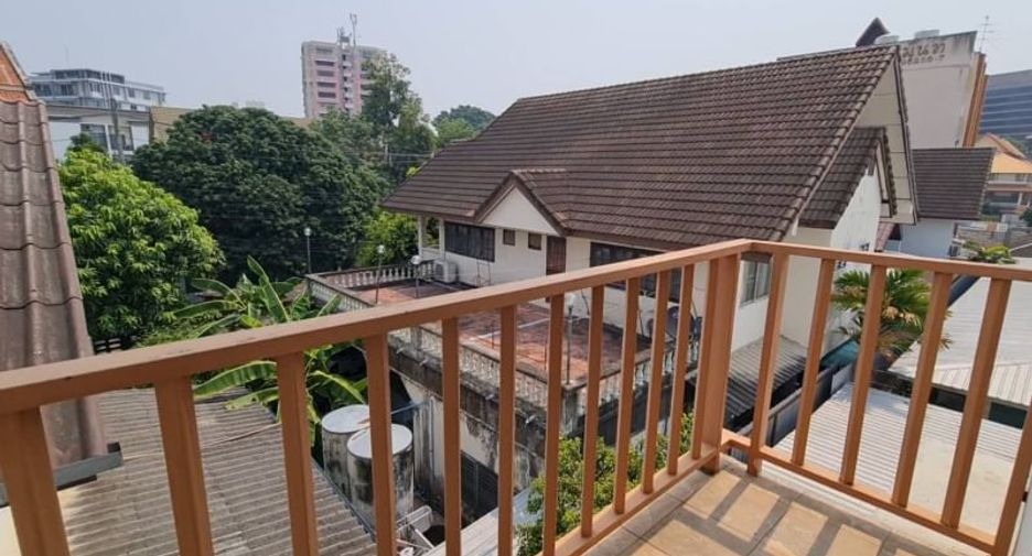 For sale 3 bedrooms retail Space in Mueang Chiang Mai, Chiang Mai