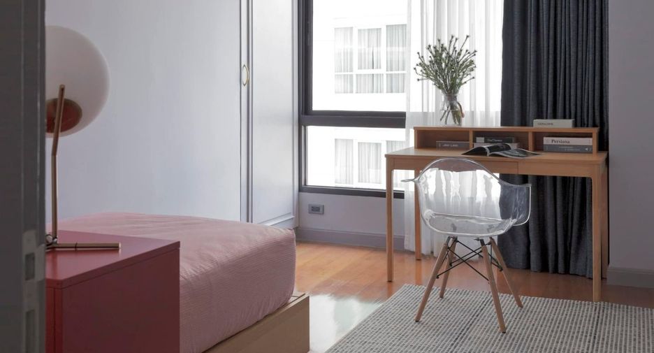 For rent and for sale 2 bedrooms condo in Watthana, Bangkok