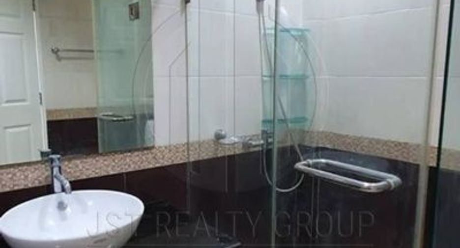 Haus zum Kauf mit 3 Zimmer in Bang Kho Laem, Bangkok