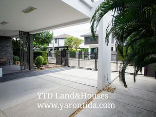 For sale 4 bed house in Bang Phli, Samut Prakan