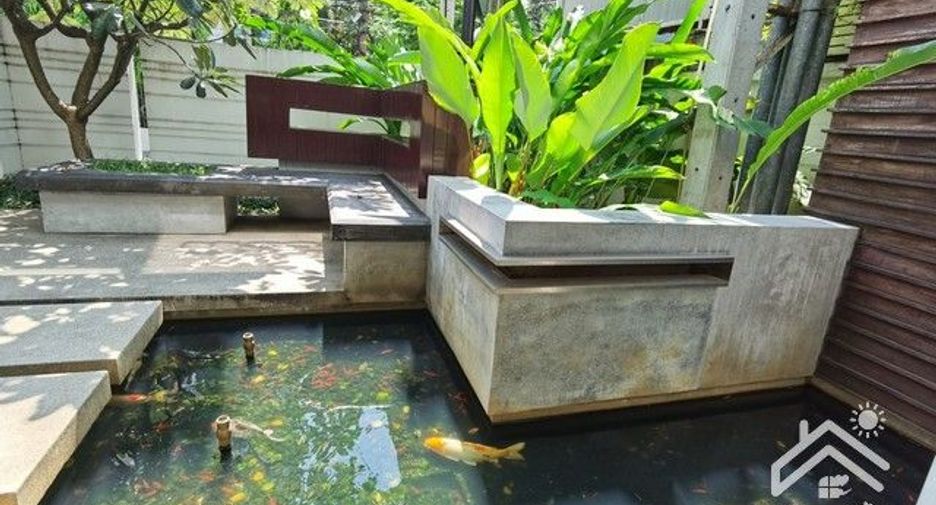 À vendre 1 chambre condo à Phra Khanong, Bangkok