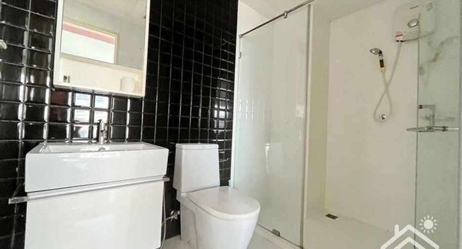 À vendre 1 chambre condo à Phra Khanong, Bangkok