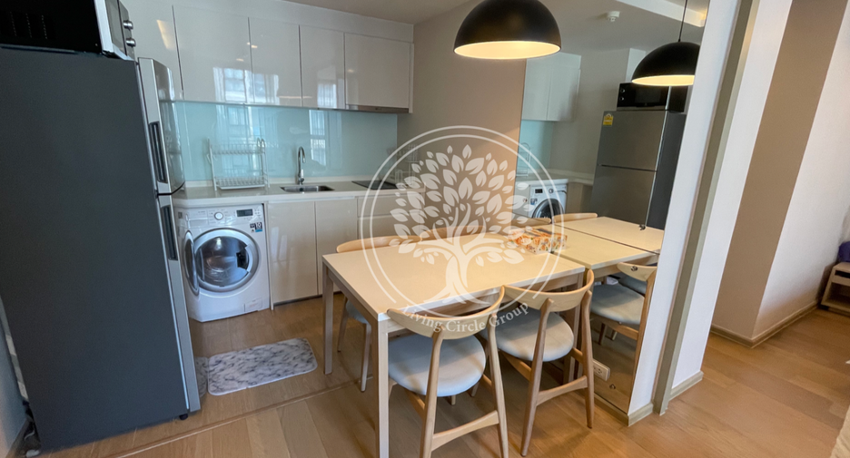 For sale 1 bed condo in Khlong Toei, Bangkok